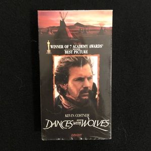 “Dances with Wolves” on VHS - Excellent Condition - made in 1990 📼